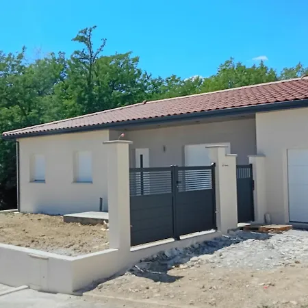 Maison Confortable, Climatisee Saint-Uze